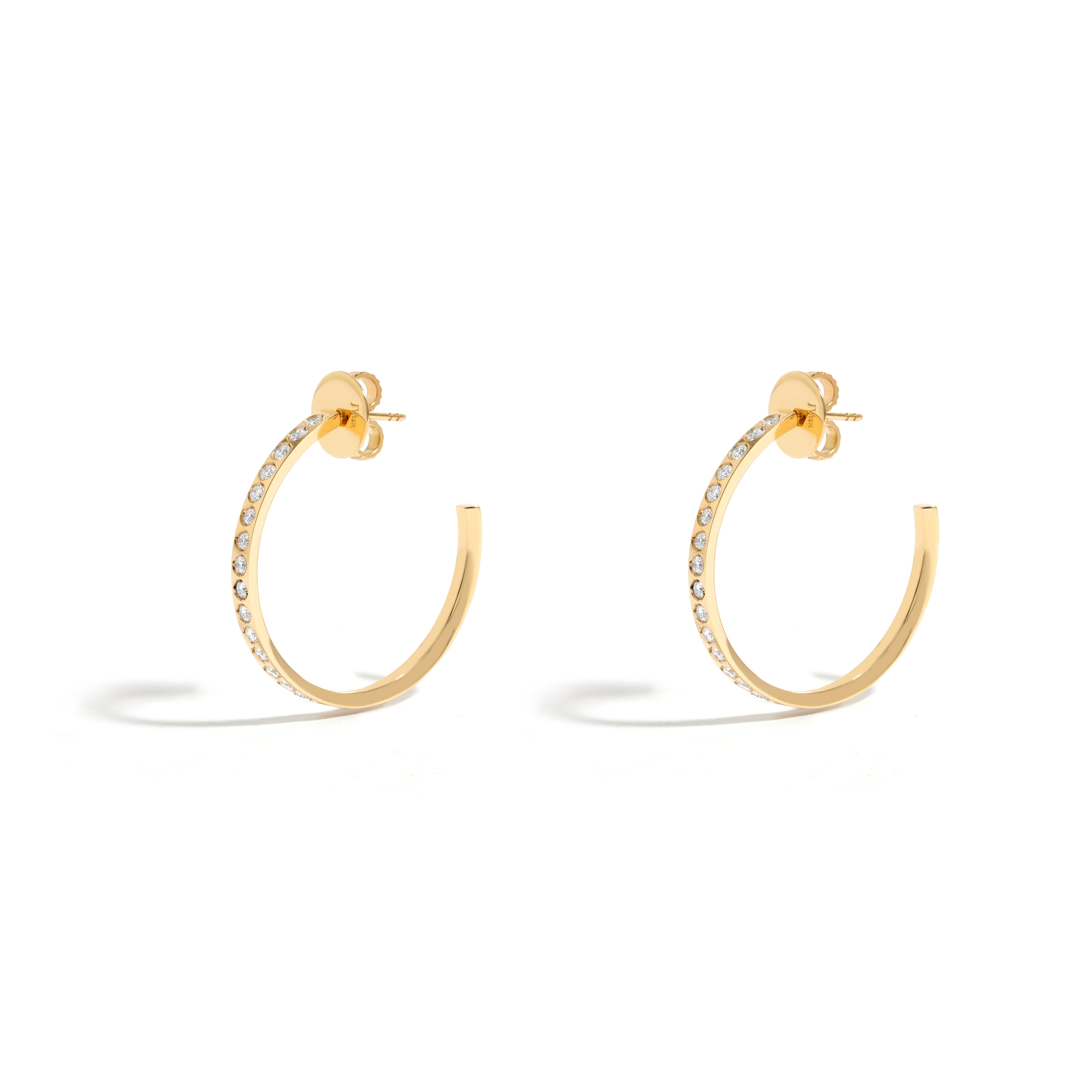 NEW VINTAGE POWER MEDIUM HOOP EARRING IN 18K YELLOW GOLD WITH DIAMOND