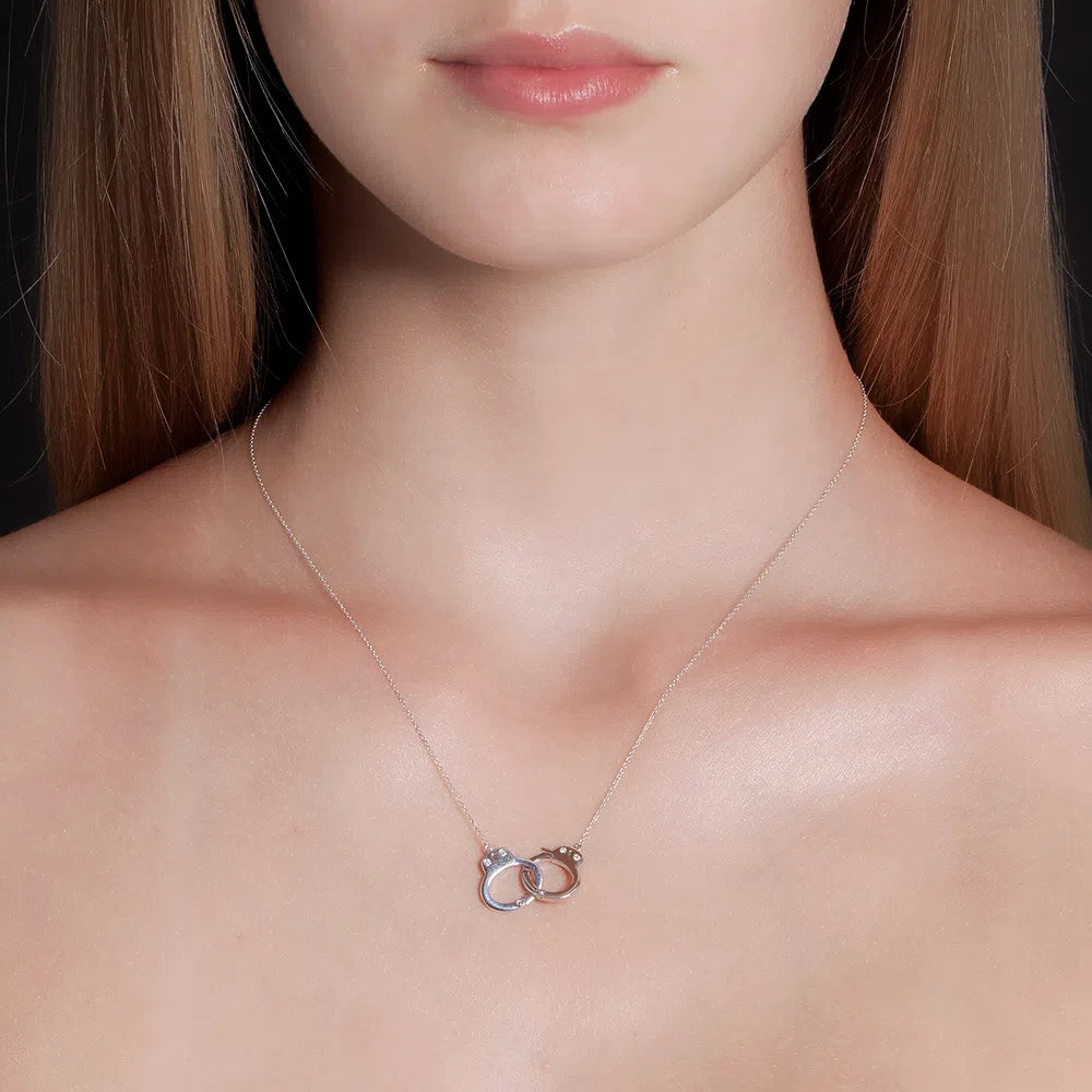 MEDIUM HANDCUFF NECKLACE IN 18K WHITE GOLD WITH DIAMOND