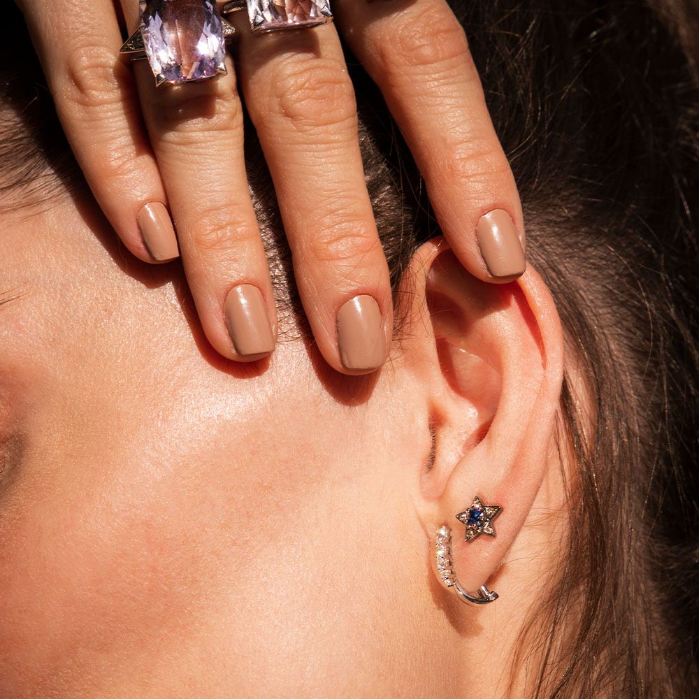 SMALL ROCK STAR COMET EARRING IN BLACK RHODIUM PLATED 18K WHITE GOLD WITH BLACK DIAMOND