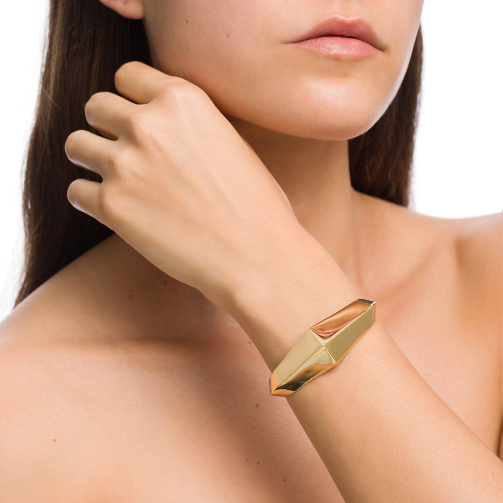 ROCK BRACELET IN 18K YELLOW GOLD PLATED SILVER