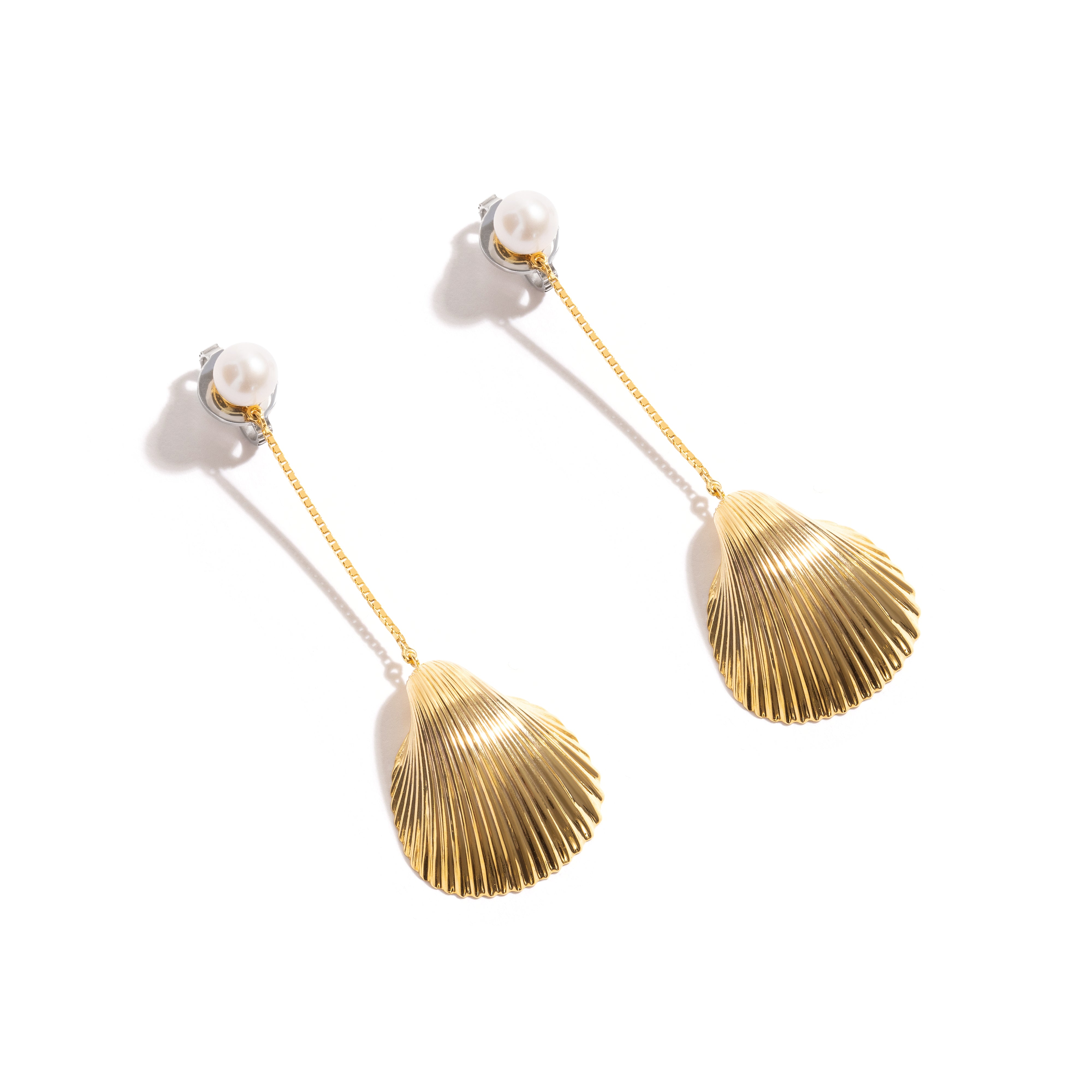 MARE PERLA EARRING IN 18K YELLOW GOLD PLATED SILVER AND PEARL