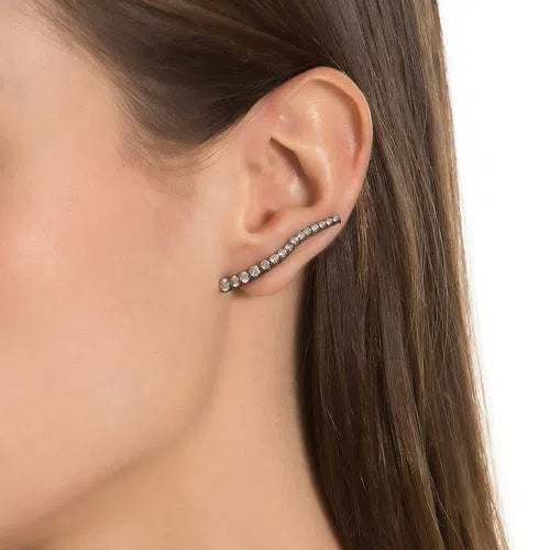UNIVERSE LONG COMET EARRING IN BLACK RHODIUM PLATED 18K WHITE GOLD WITH DIAMOND