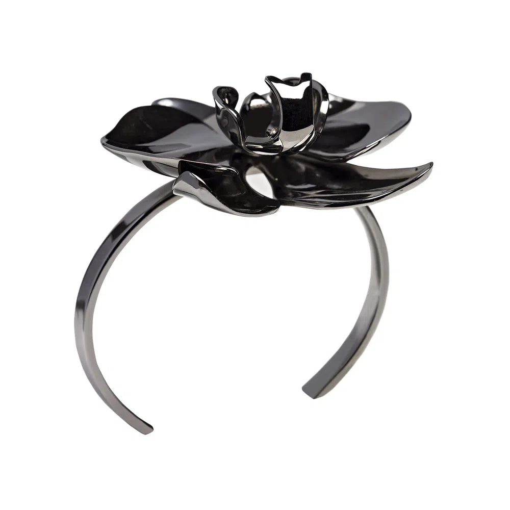 ORCHID BRACELET IN BLACK RHODIUM PLATED SILVER WITH DIAMOND