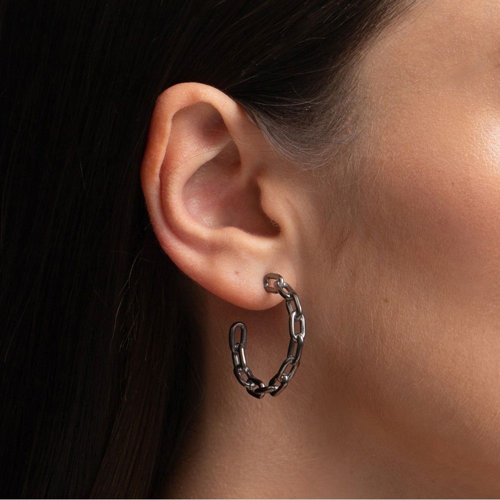 SMALL CHAIN HOOP EARRING IN BLACK RHODIUM PLATED SILVER