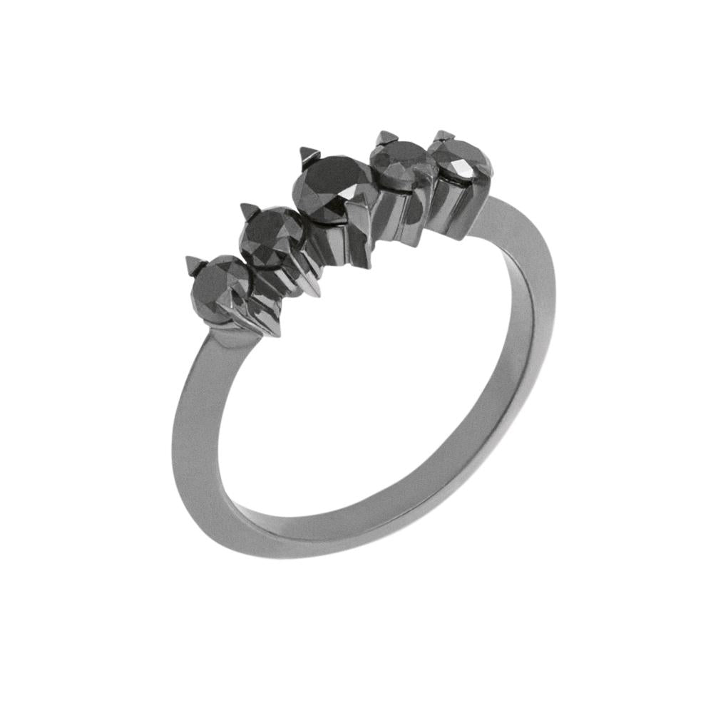 Spike Diamond Ring With 18K White Gold With Black Rhodium Plated And Black Diamond 1,20Ct